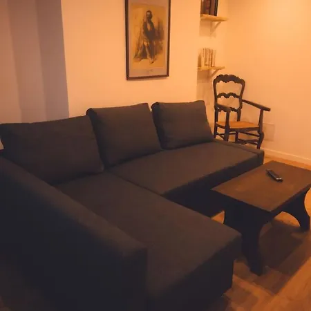Le Verlaine, T4 En Triplex Apartment Tours